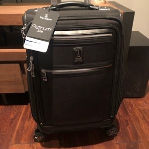 Travelpro Platinum elite